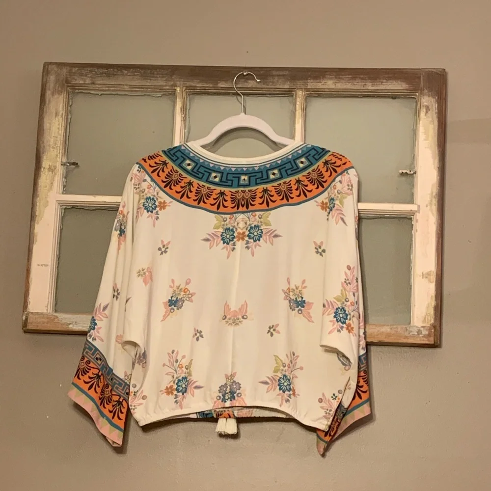Boho Flowy Tie Front Blouse - Picture 2 of 6